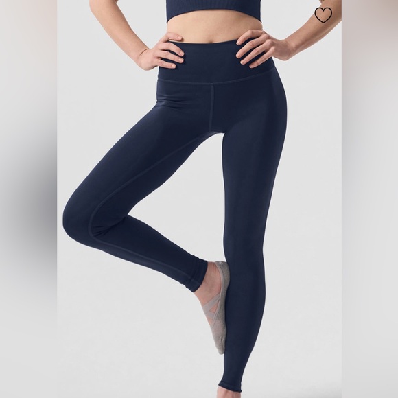 ALO Yoga Pants - Alo Yoga High-Waist Airlift Legging